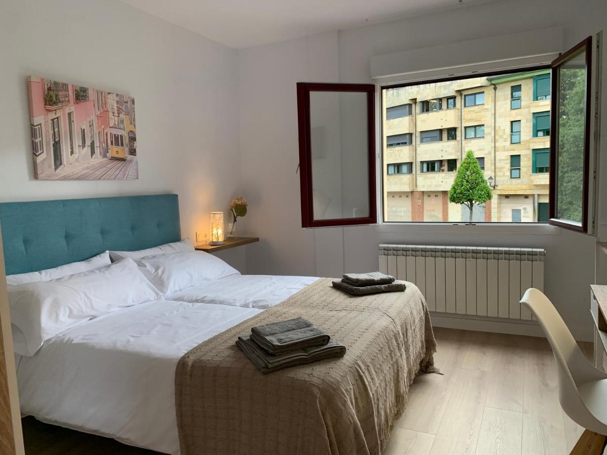 Apartamentos Santullano 1 Oviedo Dış mekan fotoğraf